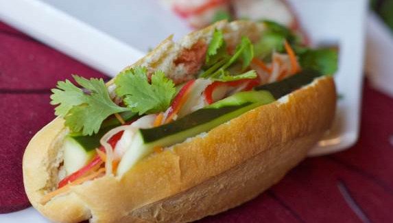 Bánh mì Hồng Hoa